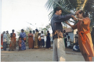 Evangelismo en aldea